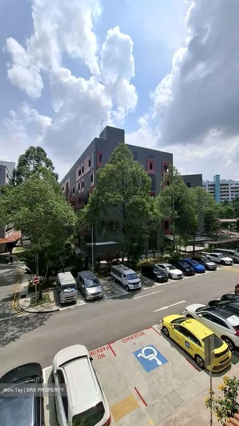 Blk 271 Gombak Place (Bukit Batok), HDB 3 Rooms #559734181